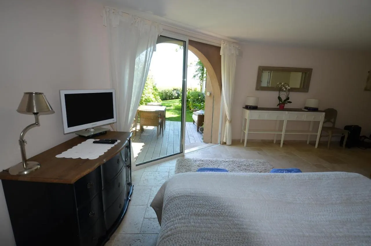 Les 3 Iles Bed & Breakfast La Croix-Valmer