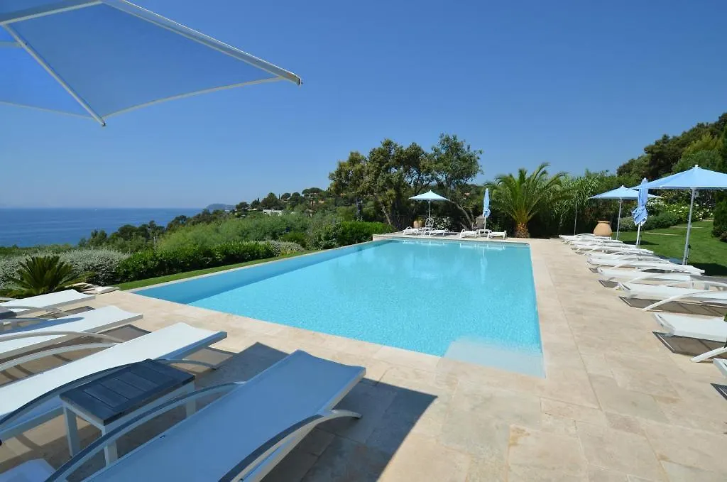 Les 3 Iles Bed & Breakfast La Croix-Valmer 0*,
